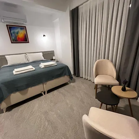 Emel Hanim Butik Otel&restoran Szálloda Urla